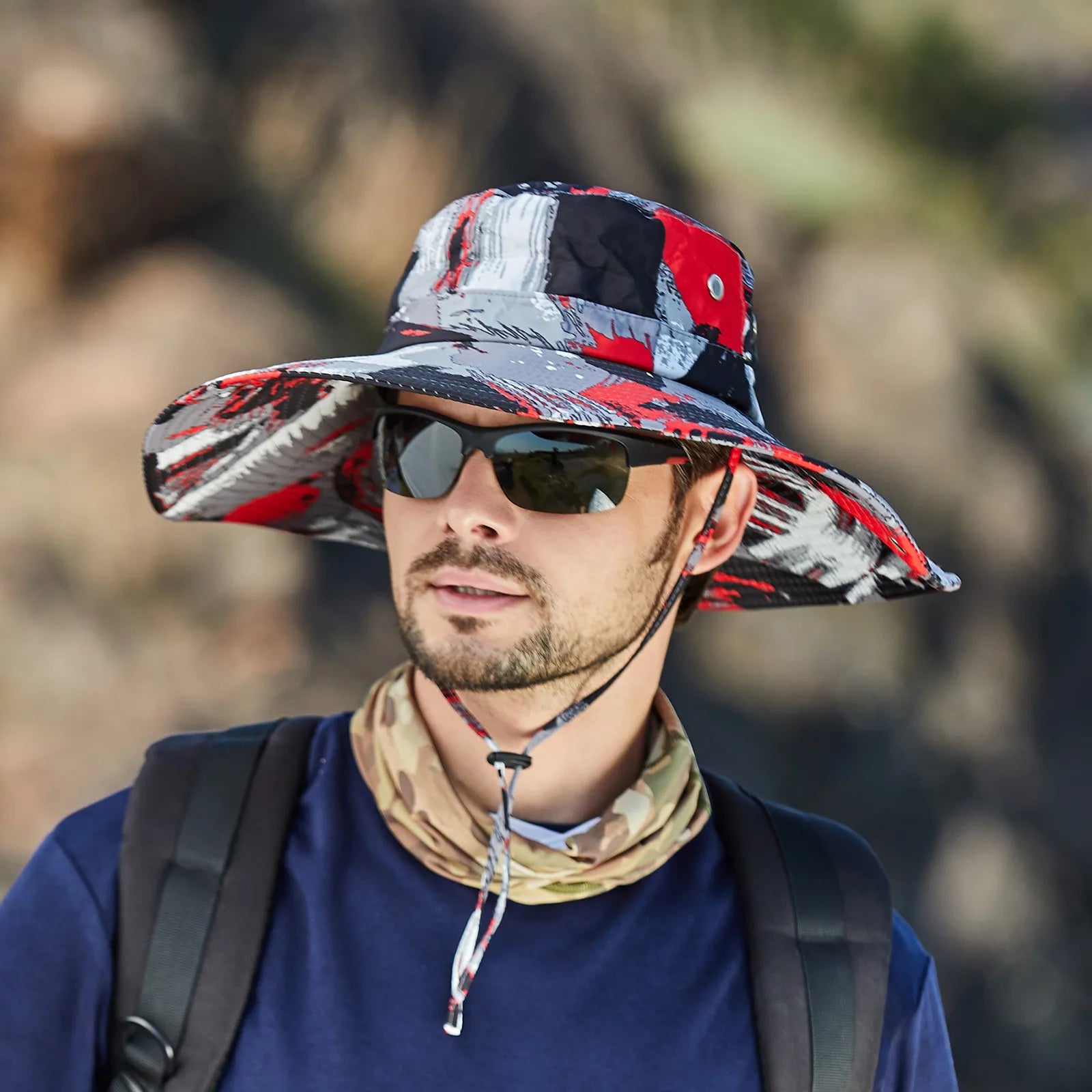 Wide brim camouflage hat red